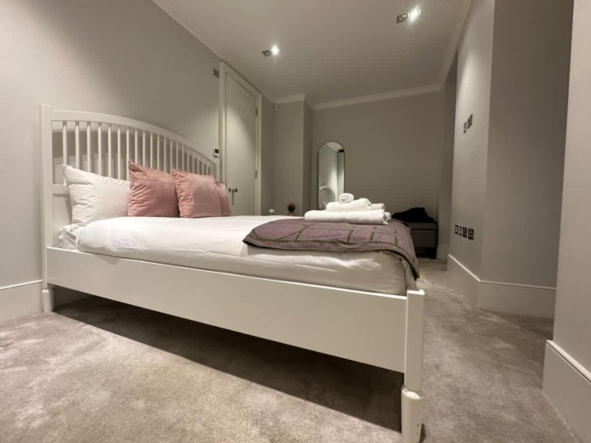 Sg, Chic Covent Garden Apartment London Kültér fotó
