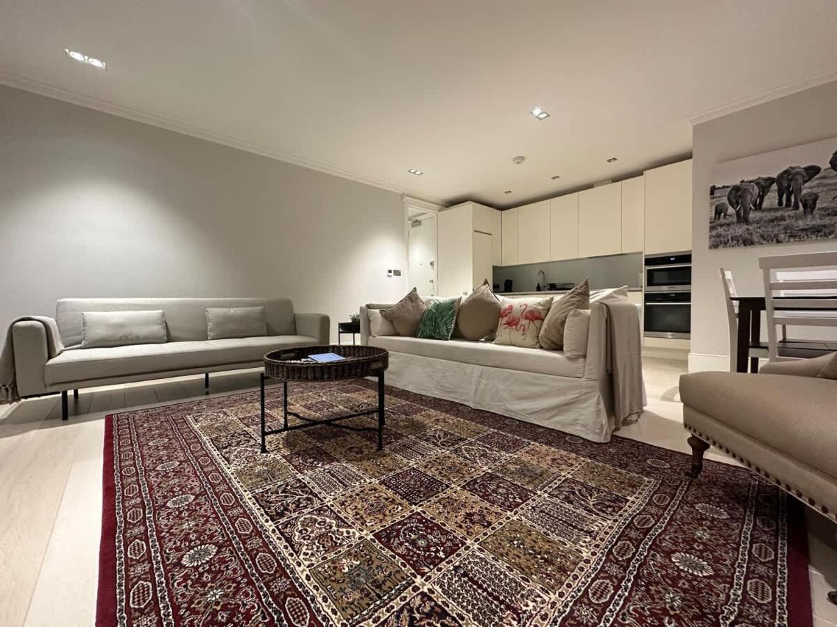 Sg, Chic Covent Garden Apartment London Kültér fotó